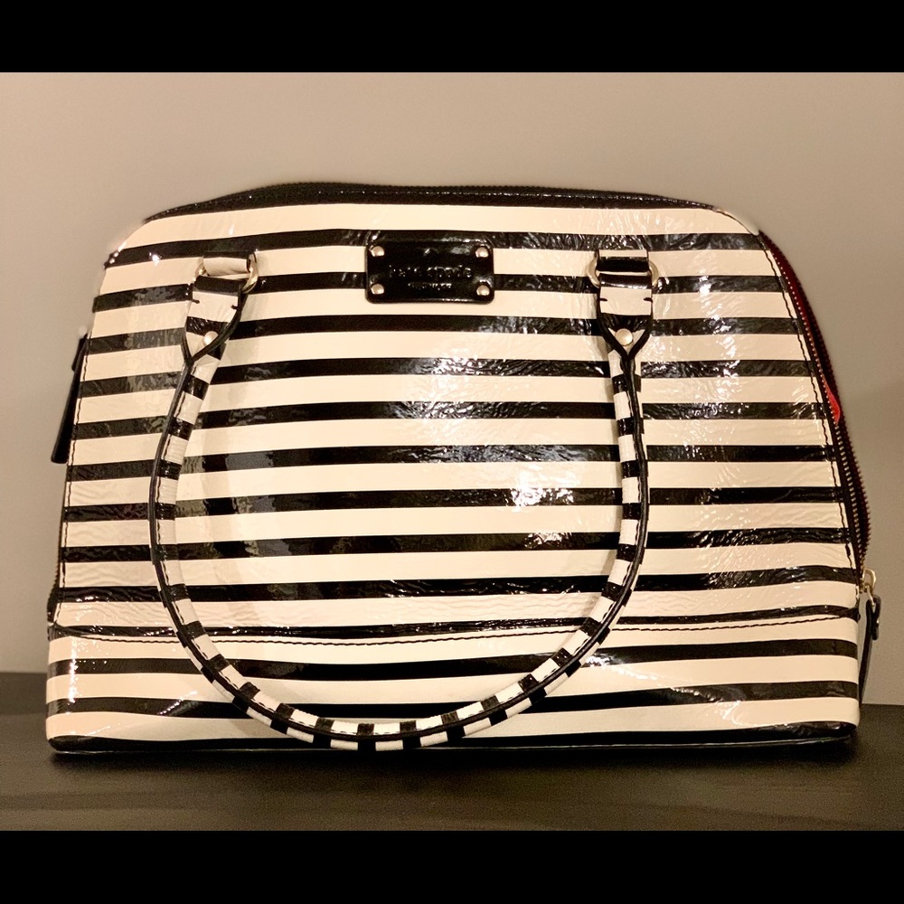 Kate Spade Rachelle bag in black and cream patent leather.